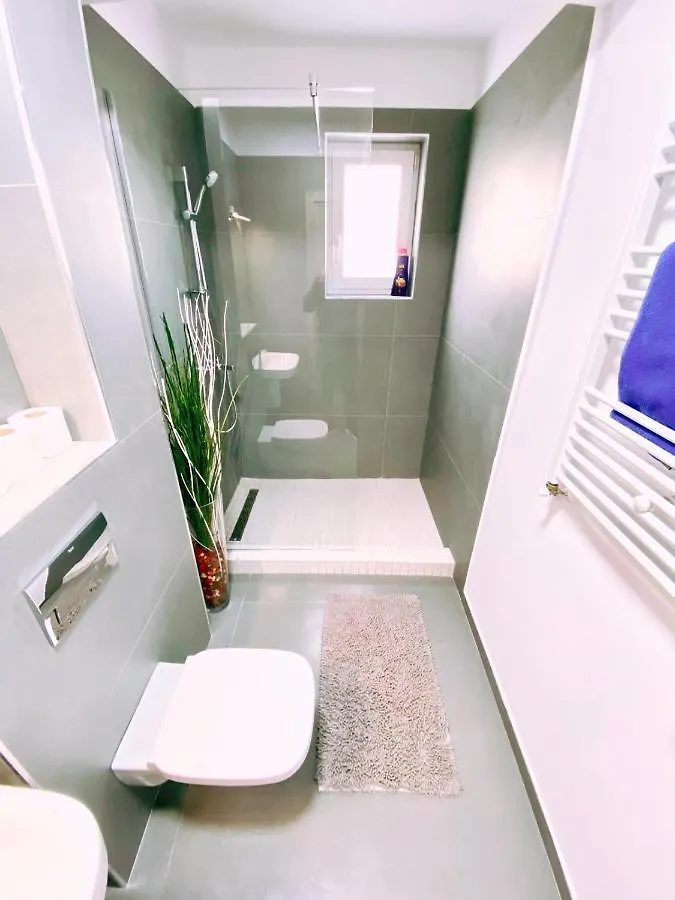 Apartment Mega Rossa Residence Bucharest