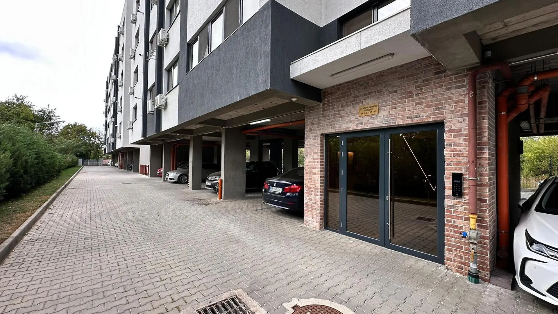 Apartment Mega Rossa Residence Bucharest Romania